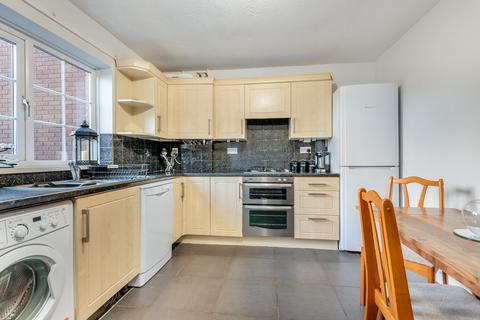 3 bedroom end of terrace house for sale, Carbonne Close, Monmouth