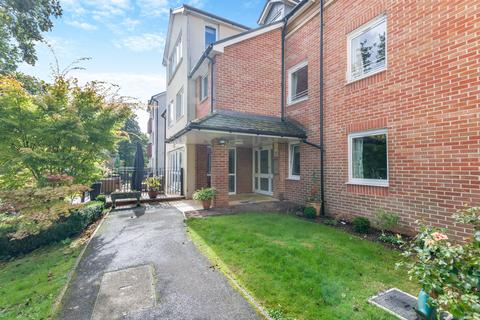 1 bedroom flat for sale, Kings Meadow Court, Lydney