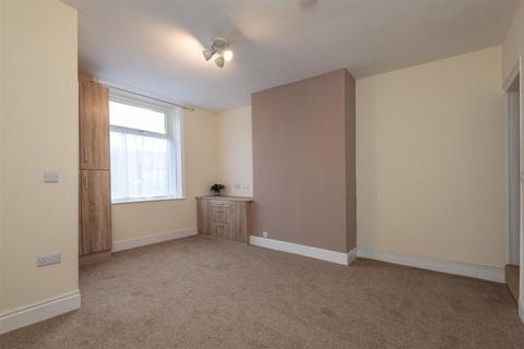 2 bedroom terraced house for sale, Catherine Street, Elland