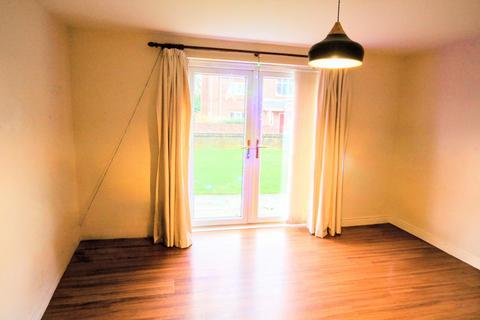 2 bedroom flat to rent, Ritherup Lane, Rainhill L35