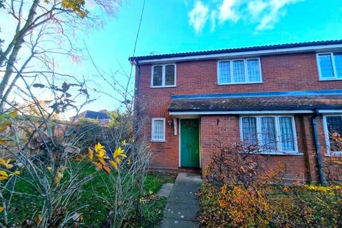 2 bedroom semi-detached house for sale, Essex Way, Purdis Farm, Ipswich, IP3