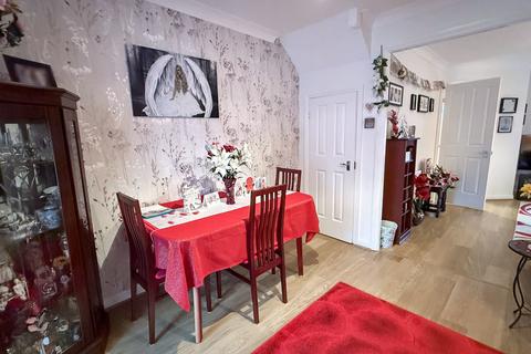 22 Boulton Close, Westbury, BA13 3GB