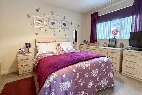 22 Boulton Close, Westbury, BA13 3GB