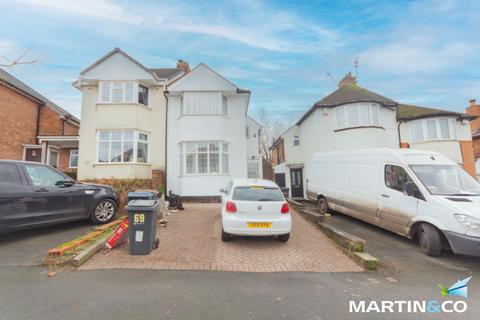 3 bedroom semi-detached house to rent, Durley Dean Road, Selly Oak B29