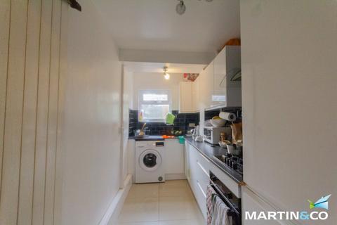 3 bedroom semi-detached house to rent, Durley Dean Road, Selly Oak B29