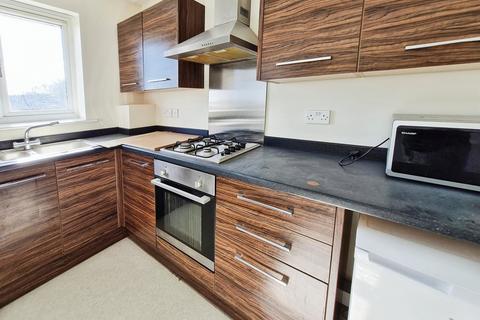 2 bedroom apartment for sale, Jude Court, Leeds LS13