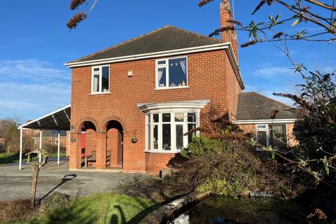 4 bedroom detached house for sale, High Street, Gosberton