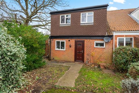 4 bedroom semi-detached house for sale, Woodies Close, Berkshire RG42