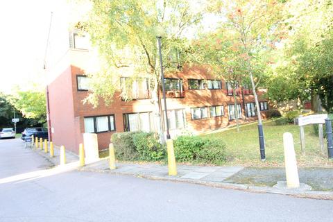 1 bedroom apartment to rent, Lovely One bed - Gardner Court -  Luton - LU1 3SJ