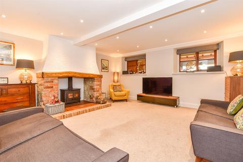 2 bedroom barn conversion for sale, Boyton Court Road, Sutton Valence, Maidstone, Kent