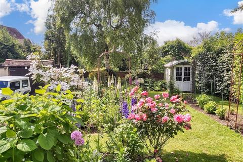 2 bedroom barn conversion for sale, Boyton Court Road, Sutton Valence, Maidstone, Kent