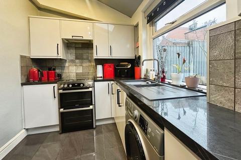 2 bedroom terraced house for sale, Bolton Street, Ramsbottom