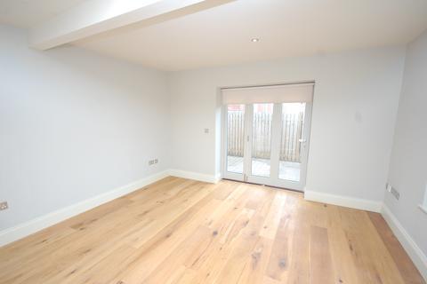 3 bedroom house to rent, Regent Parade, Harrogate, North Yorkshire, HG1