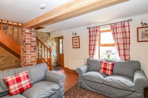 2 bedroom cottage to rent, Sunny Side,