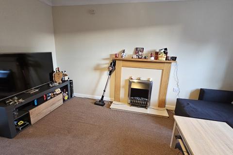 2 bedroom terraced house to rent, Kingfisher Road