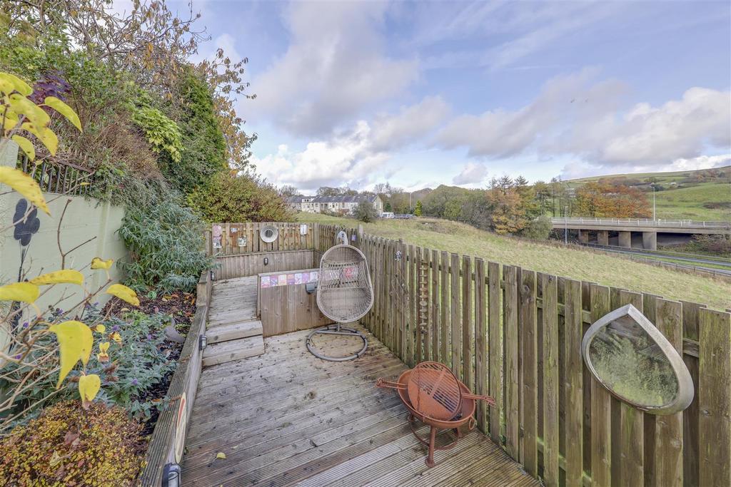 Lower Decking