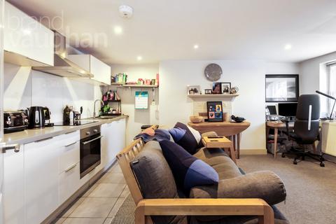 2 bedroom flat for sale, Montpelier Road, Brighton, Brighton & Hove, BN1