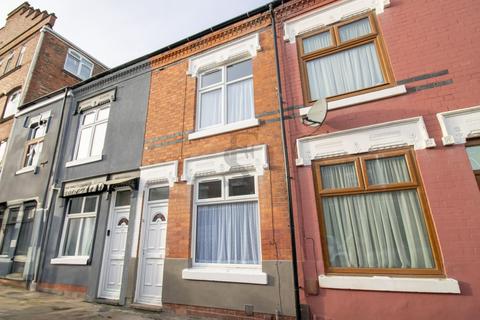 3 bedroom terraced house for sale, Asfordby Street, Spinney Hills