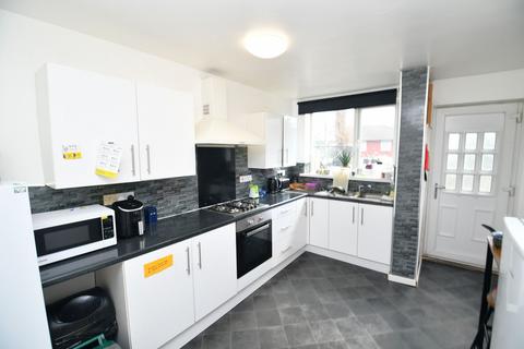 4 bedroom semi-detached house for sale, Eccles Old Road, Salford, M6