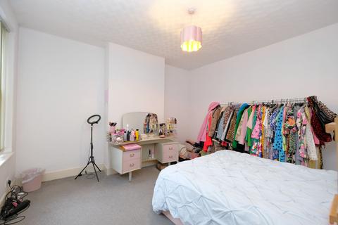 5 bedroom end of terrace house for sale, Liverpool Road, Eccles, M30