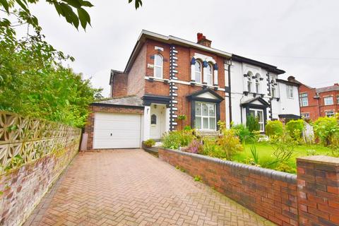 Belgrave Crescent, Eccles, M30