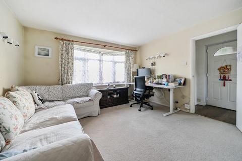 3 bedroom end of terrace house for sale, Kingfisher Drive, Guildford, Surrey, GU4