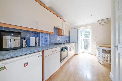 4 bedroom house for sale, Weyside Road, Guildford, Surrey, GU1