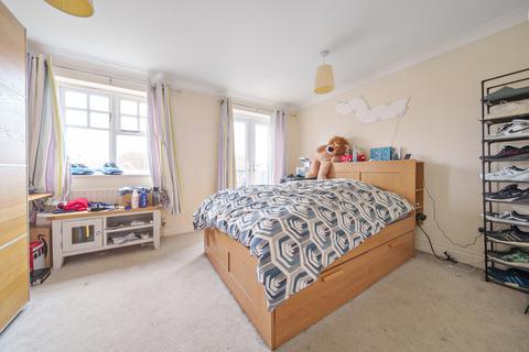 4 bedroom house for sale, Weyside Road, Guildford, Surrey, GU1