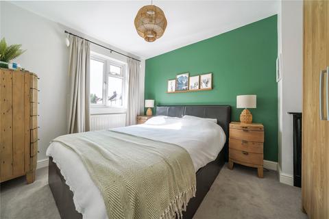 9 Gloucester Road, Guildford, GU2 9TG