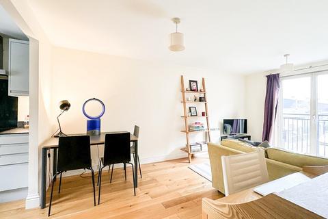 2 bedroom flat for sale, Boot Lane, Squires Court, Bedminster, Bristol