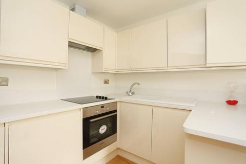 2 bedroom flat to rent, St Johns Wood Road, St John's Wood, London, NW8