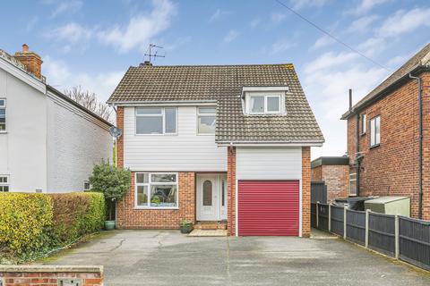 3 bedroom detached house for sale, Orchard Road, Chessington, KT9