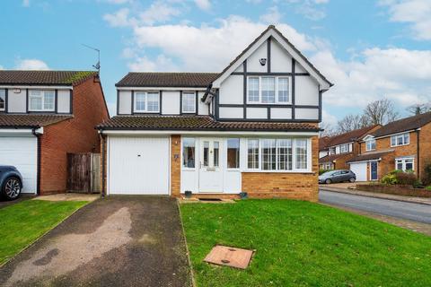 4 bedroom detached house for sale, Lamb Close, Watford, Hertfordshire, WD25