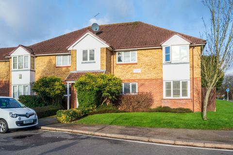 1 bedroom apartment for sale, Hunters Lane, Leavesden, Watford, Hertfordshire, WD25