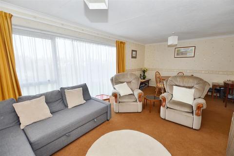 2 bedroom detached bungalow for sale, Woodland Rise West, Sheringham