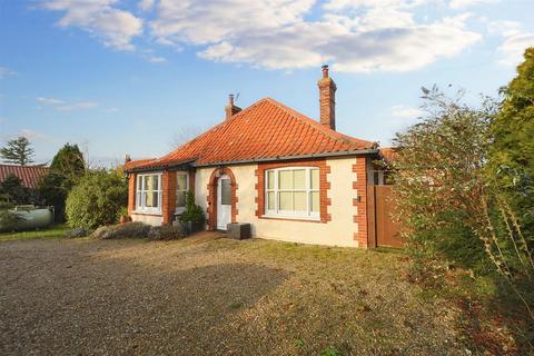 3 bedroom detached bungalow for sale, New Road, Blakeney, Holt