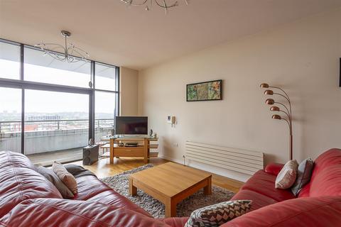 3 bedroom penthouse to rent, 55 Degrees North, Pilgrim Street, Newcastle upon Tyne