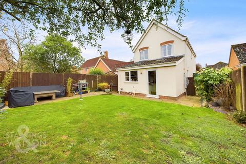 3 bedroom detached house for sale, Holly Blue Road, Wymondham