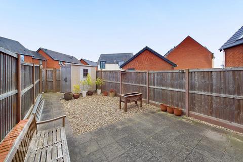 10 Blaxter Way, Norwich, NR7 8BF