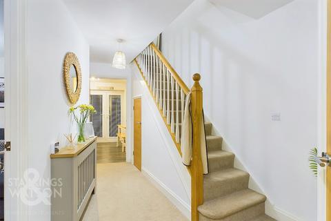 20 Captain Ford Way, Dereham, NR19 1WQ