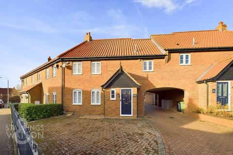 3 bedroom terraced house for sale, Garnett Drive, Easton, Norwich