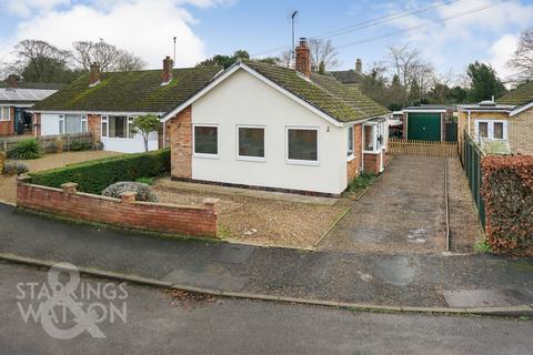 3 bedroom detached bungalow for sale, Elms Close, Earsham, Bungay