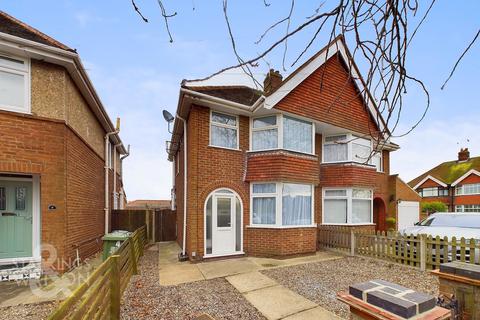 3 bedroom semi-detached house for sale, Elm Avenue, Gorleston, Great Yarmouth