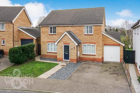 4 bedroom detached house for sale, Alan Avenue, Newton Flotman, Norwich