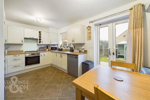 3 bedroom semi-detached house for sale, Mendham Lane, Harleston