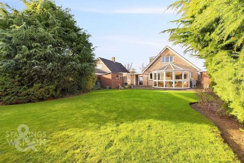 3 bedroom chalet for sale, Hewitts Lane Wymondham