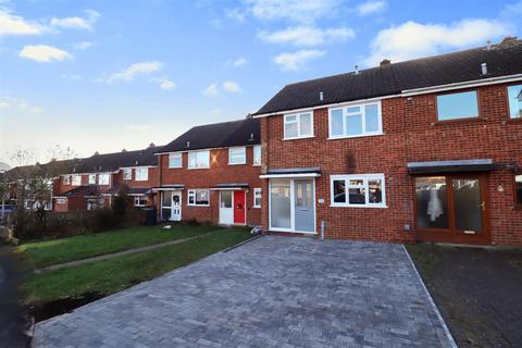 3 bedroom terraced house for sale, Beadon Drive, Braintree