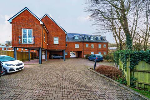 2 bedroom flat for sale, Chesham,  Buckinghamshire,  HP5