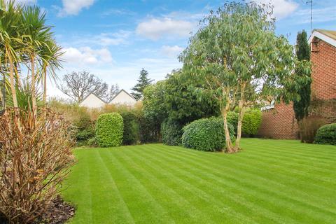 2 bedroom bungalow for sale, Orchard Close, East Bridgford, Nottingham