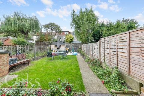 3 bedroom terraced house for sale, Hassocks Road, Streatham Vale